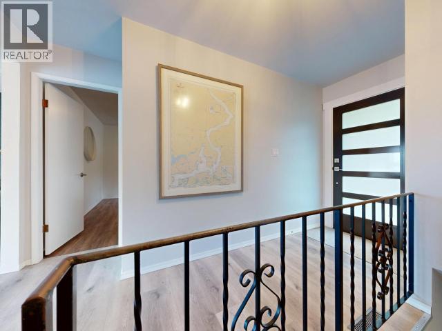 2440 JENKINSON ROAD, Powell River