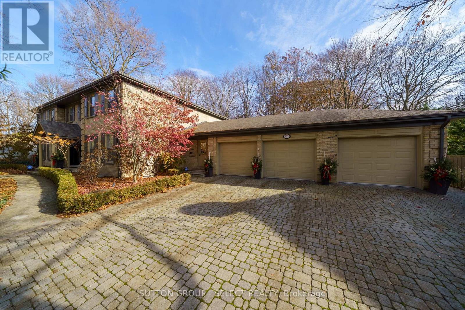 129 WYCHWOOD PLACE - Photo 3 of 50, London North (North J), Ontario