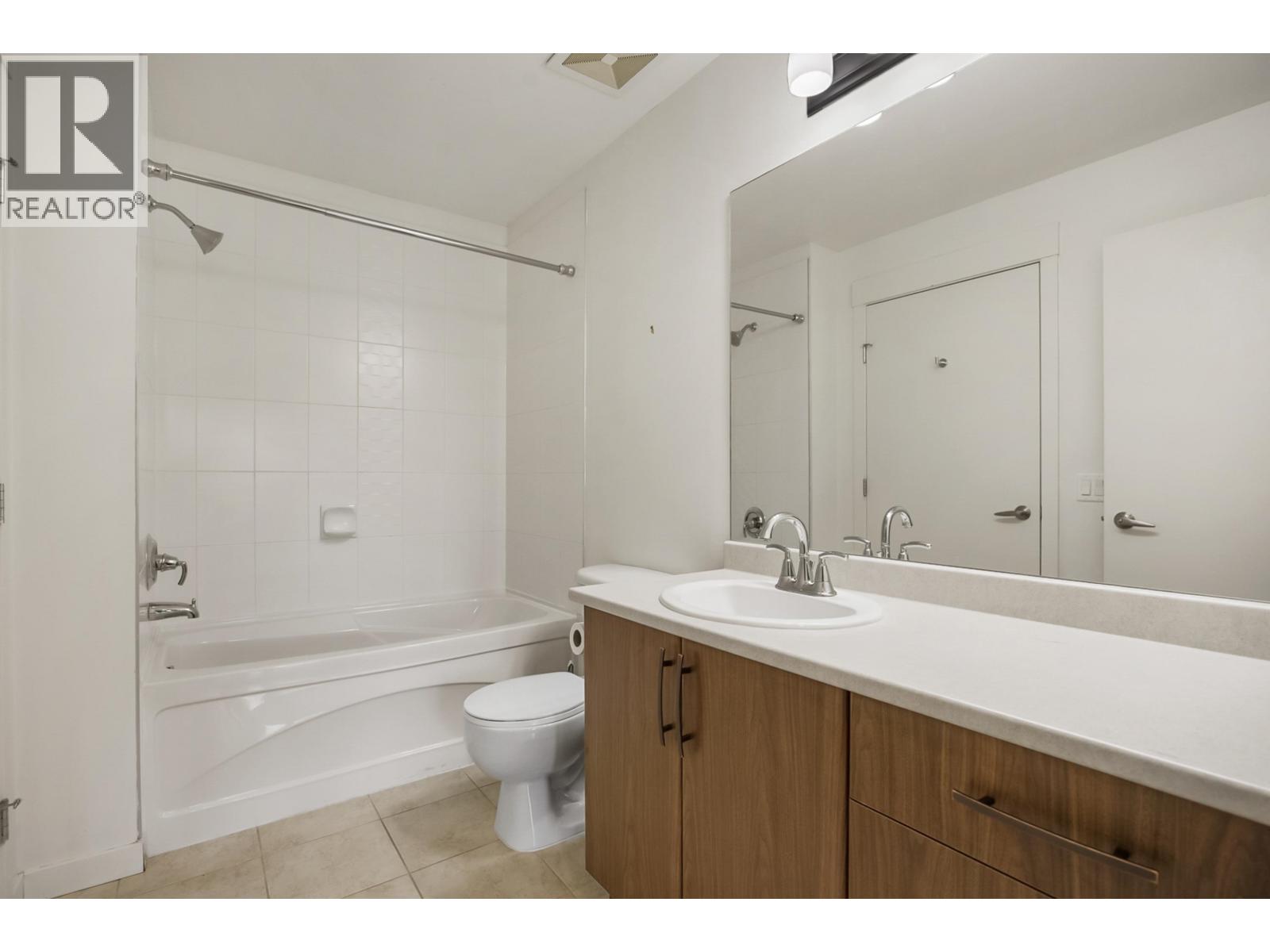 412 11950 HARRIS ROAD, Pitt Meadows