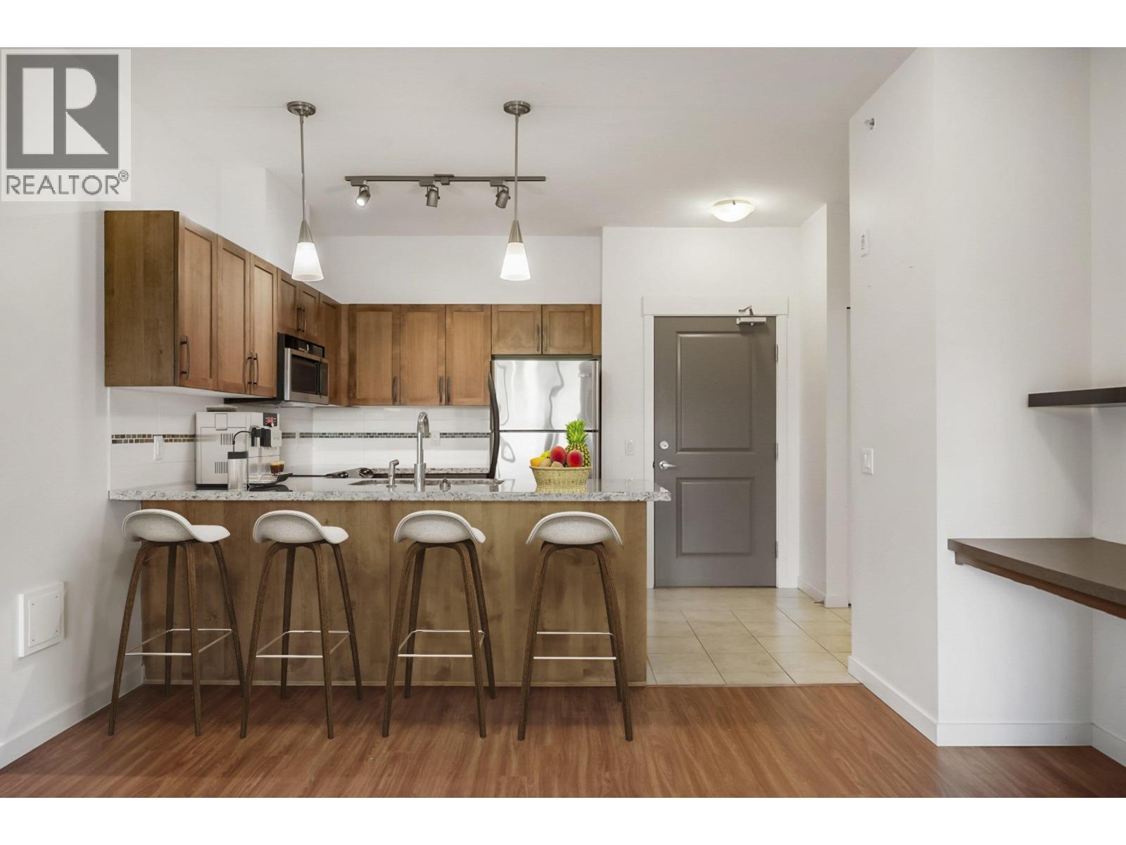 412 11950 HARRIS ROAD, Pitt Meadows