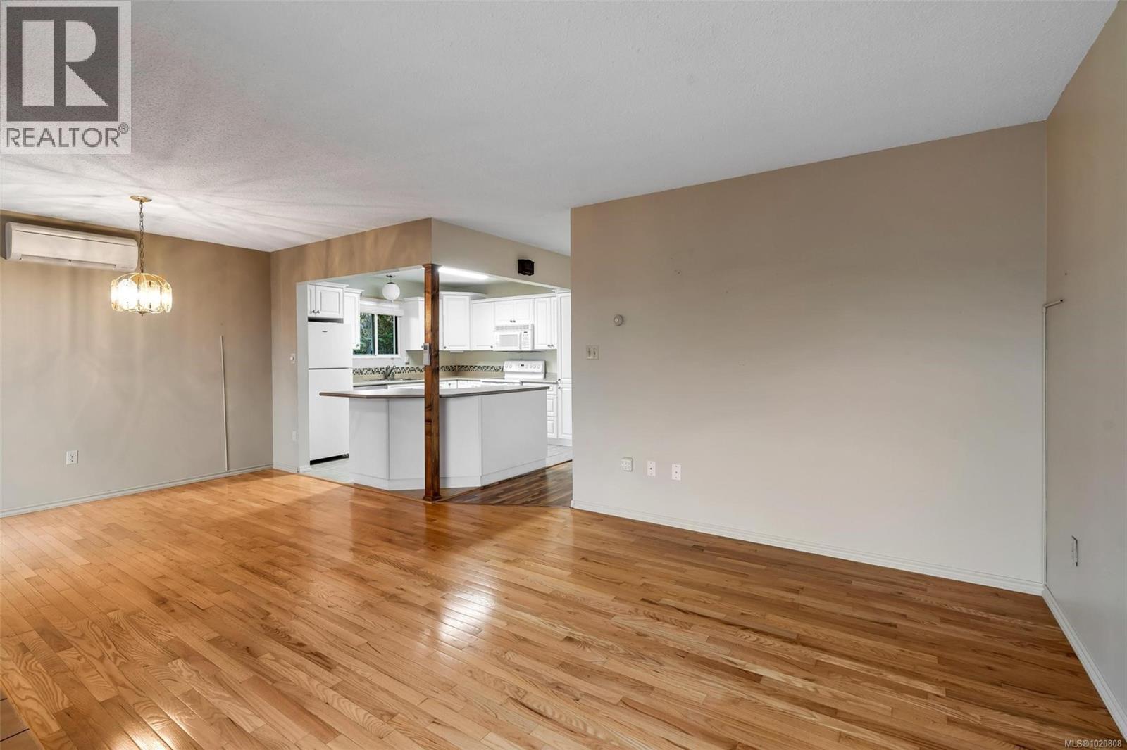 1 6172 Alington Rd, Duncan