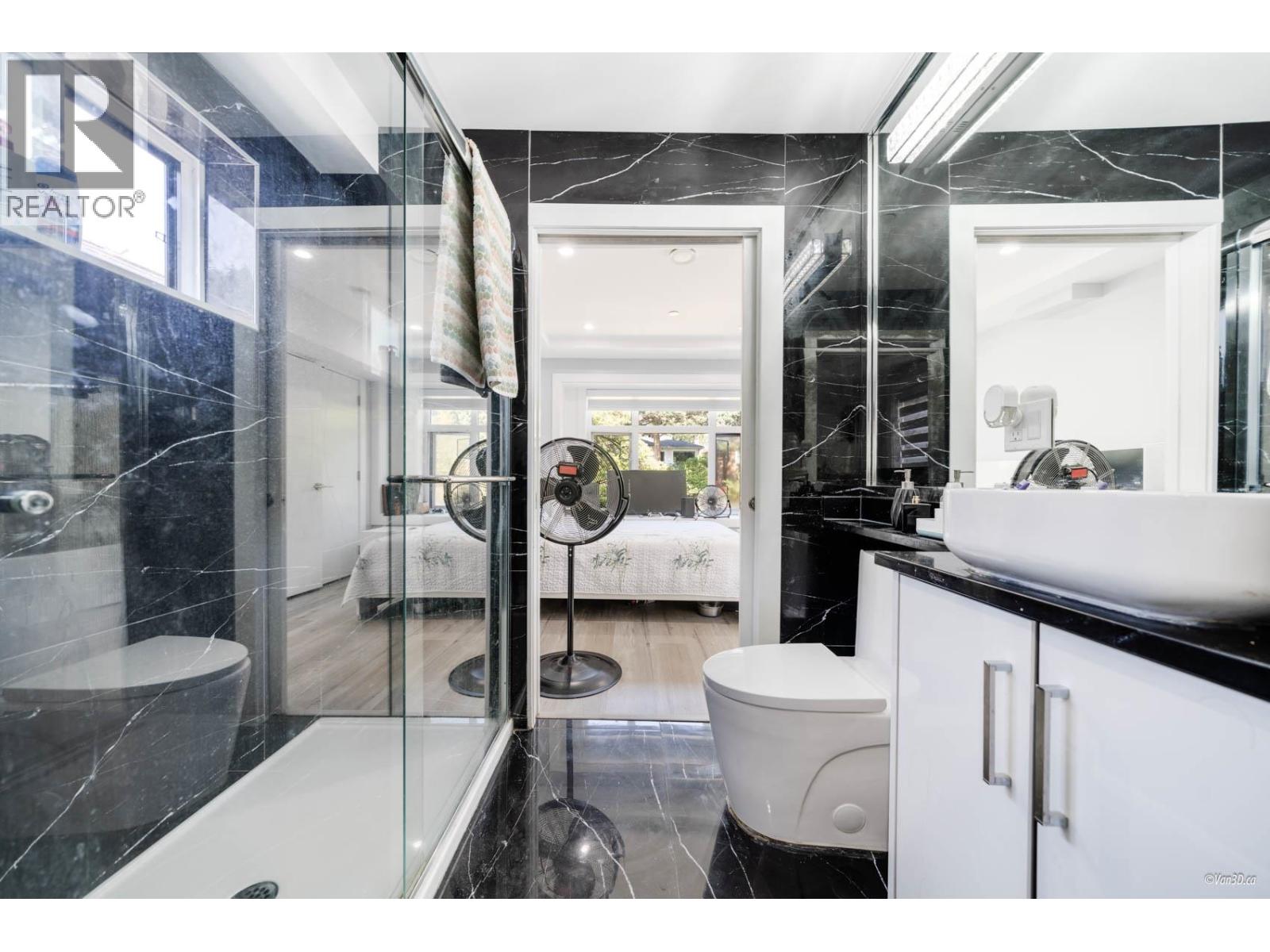 4841 DUMFRIES STREET, Vancouver