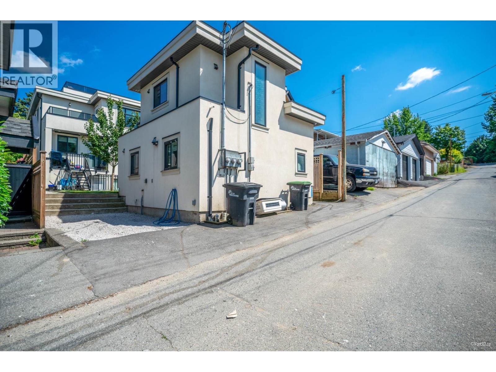 4841 DUMFRIES STREET, Vancouver