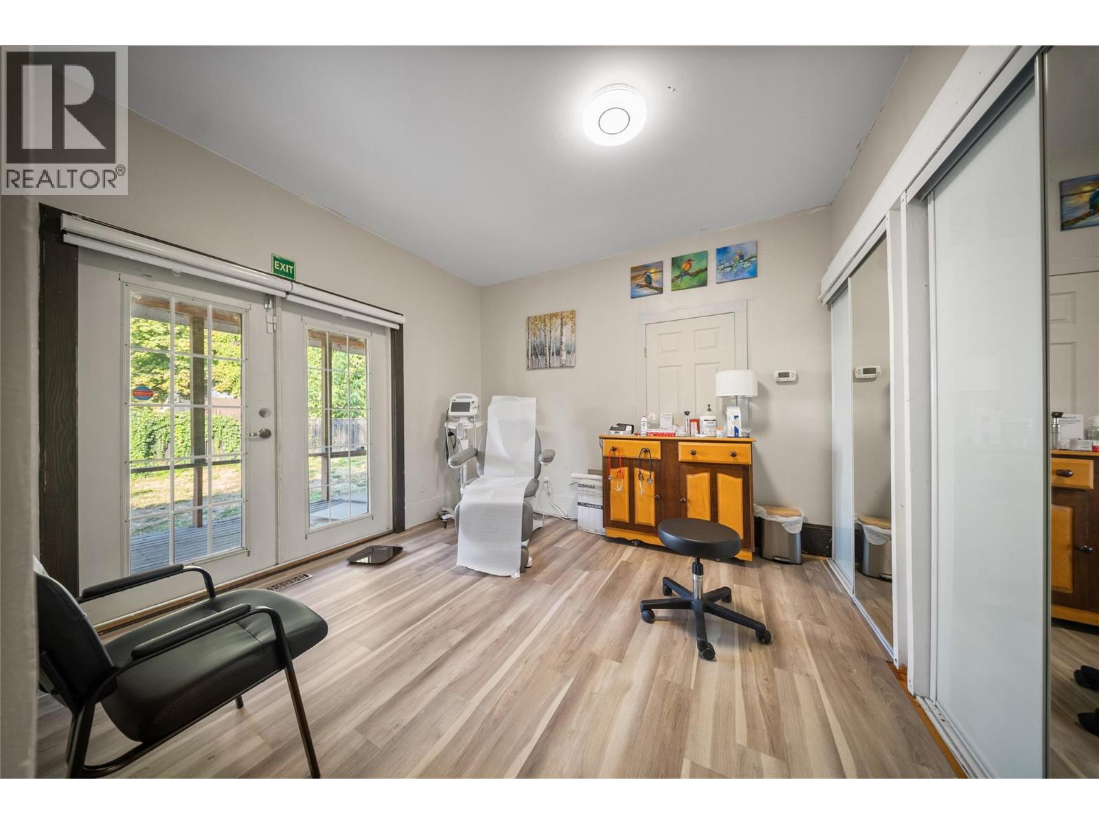  2340 Pandosy Street, Kelowna