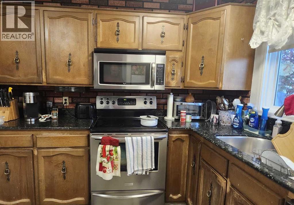 Single Family House Bungalow for Sale in  Whitestone Road NE Whitehorn Calgary 