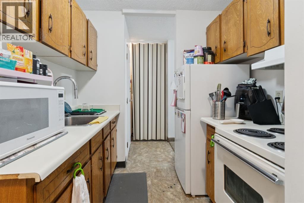 Single Family House for Sale in    Avenue SW Beltline Calgary 