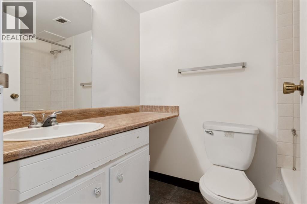 Single Family House for Sale in    Avenue SW Beltline Calgary 