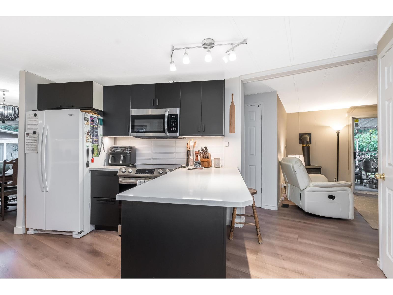 91 20071 24 AVENUE, Langley