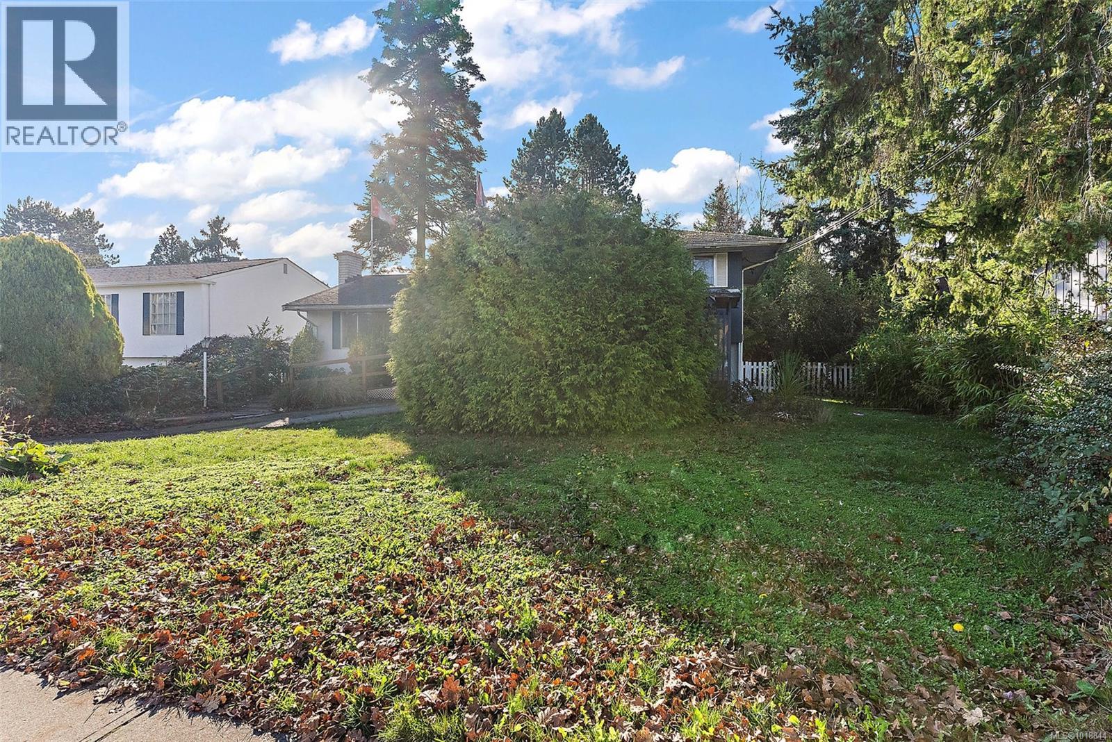  4088 Cedar Hill Cross Road, Saanich