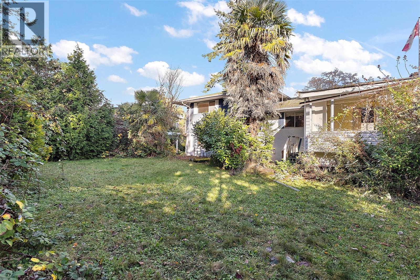  4088 Cedar Hill Cross Road, Saanich