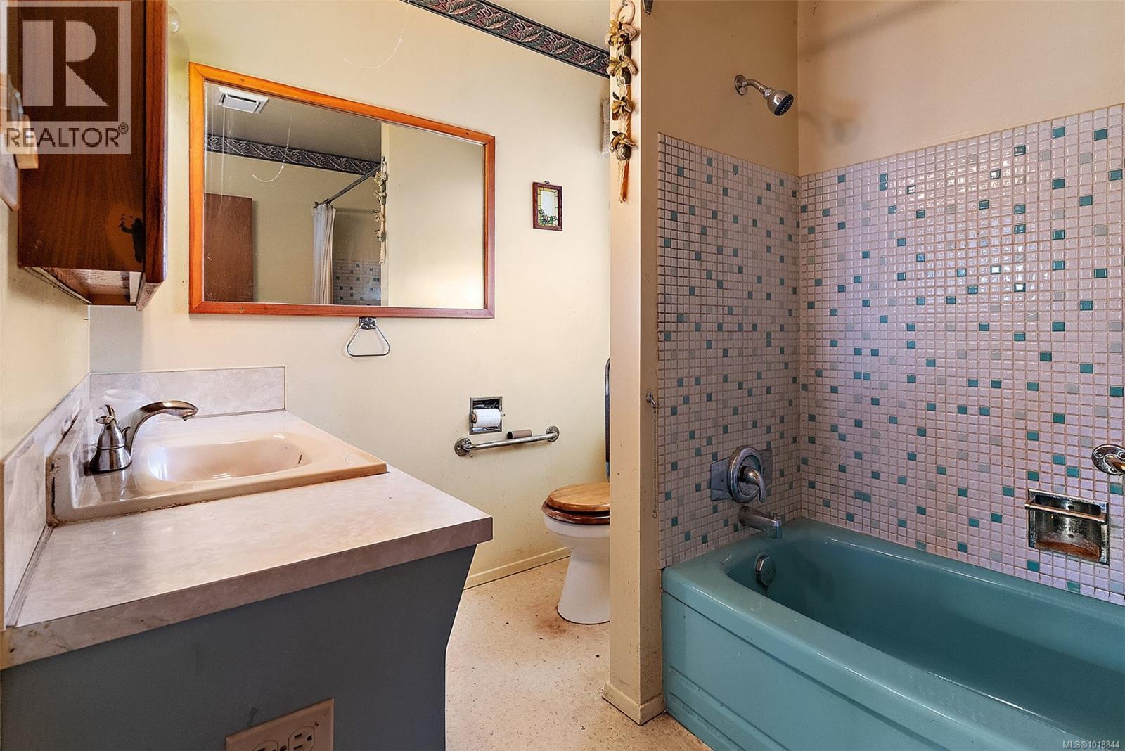  4088 Cedar Hill Cross Road, Saanich