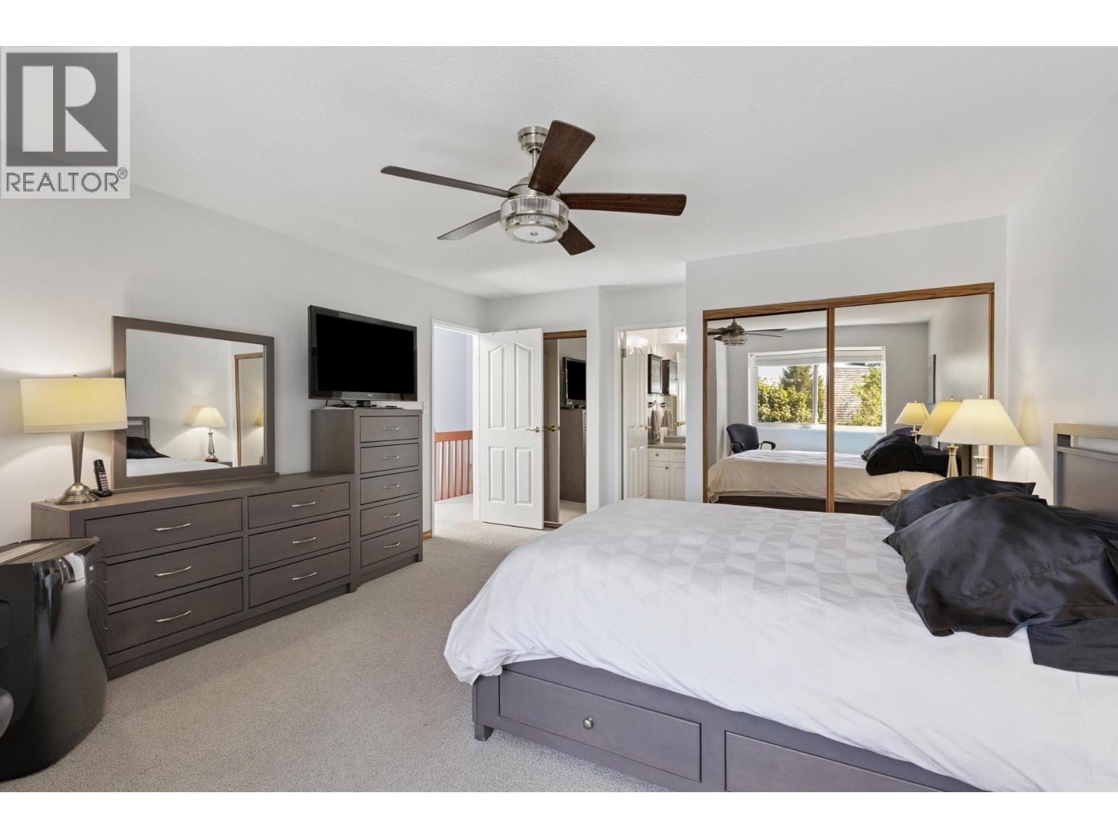 1518 MAHON AVENUE, North Vancouver