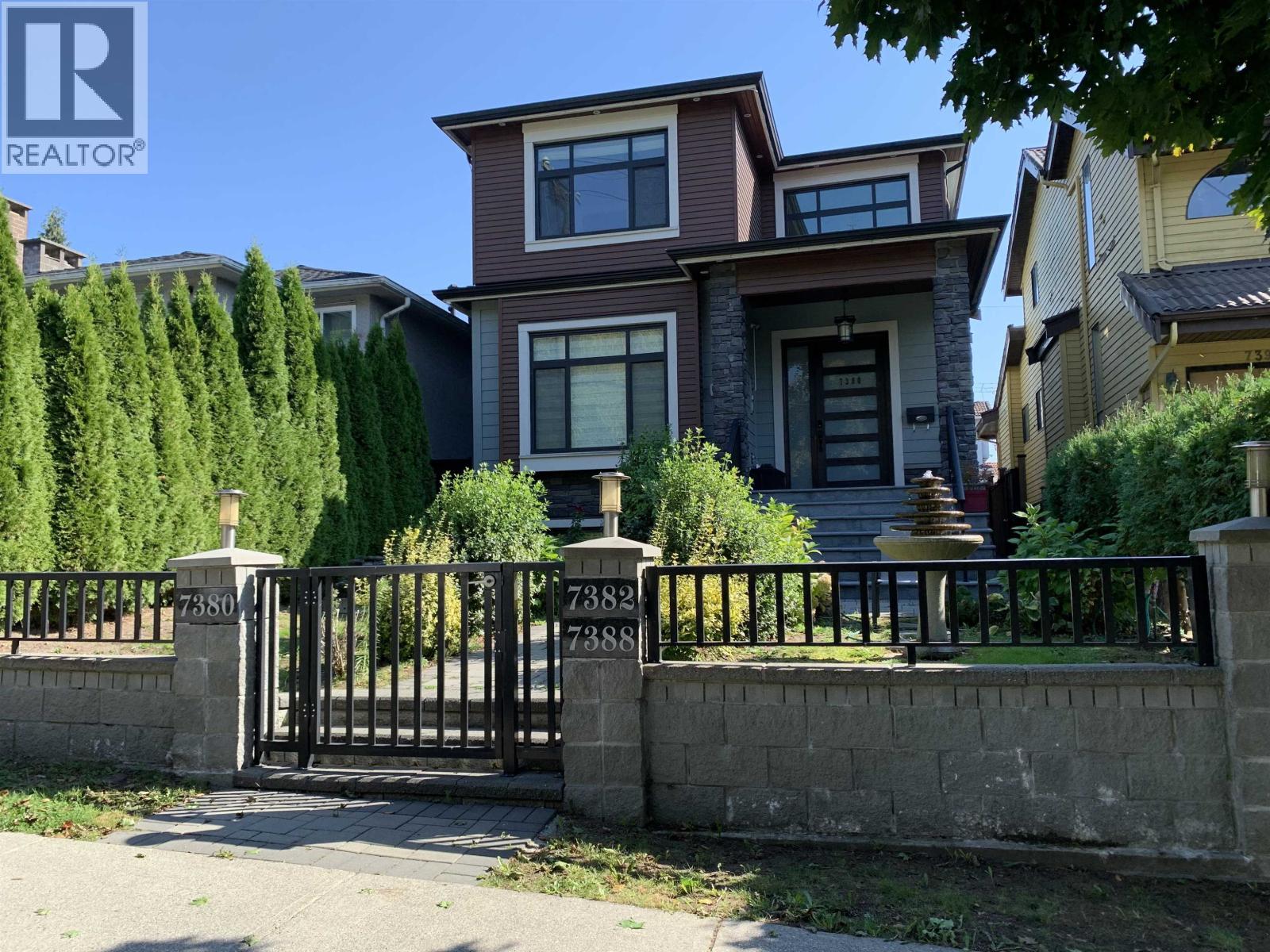 7380 ONTARIO STREET, Vancouver