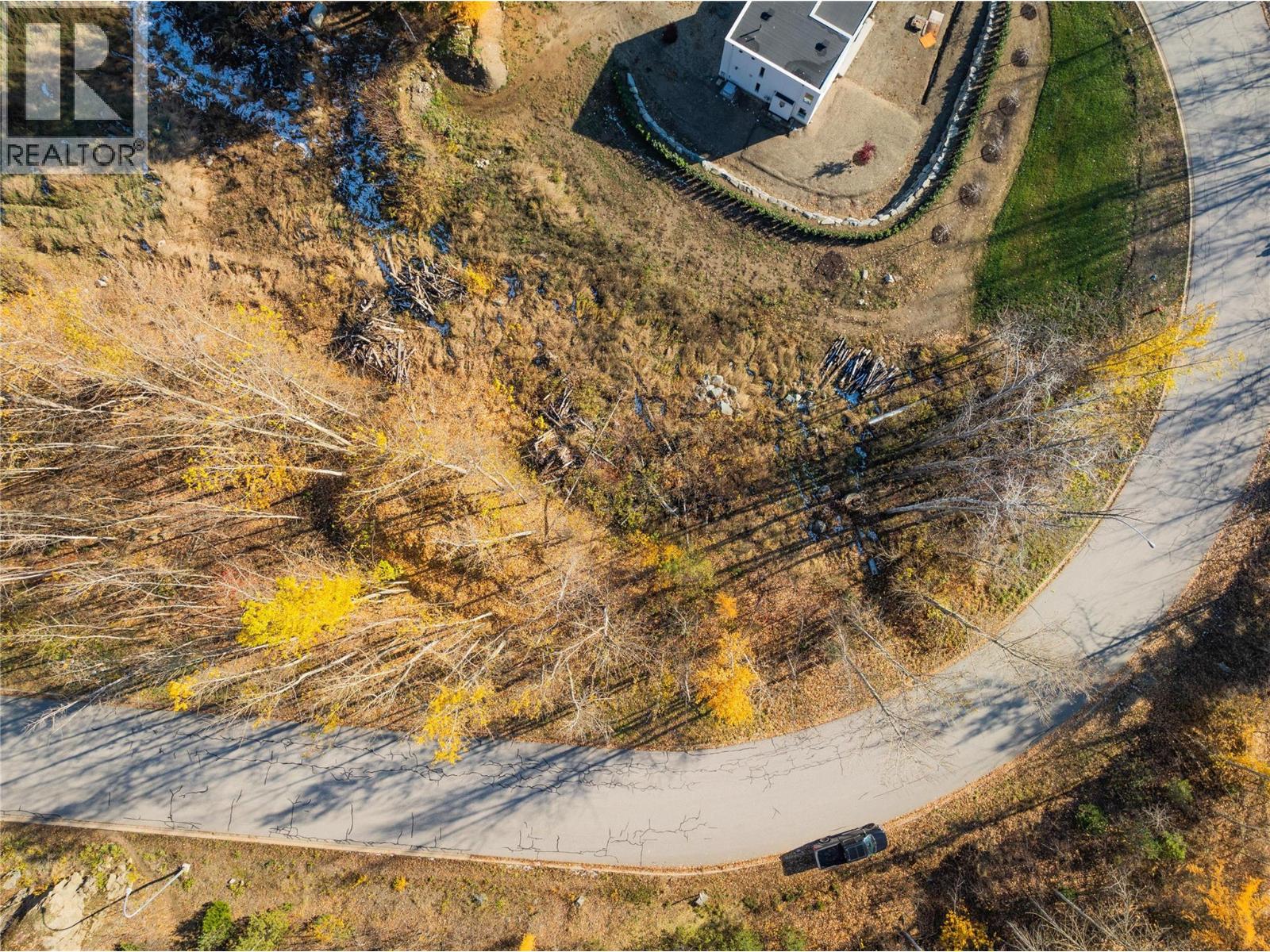 220 WHITMAN WAY - 18