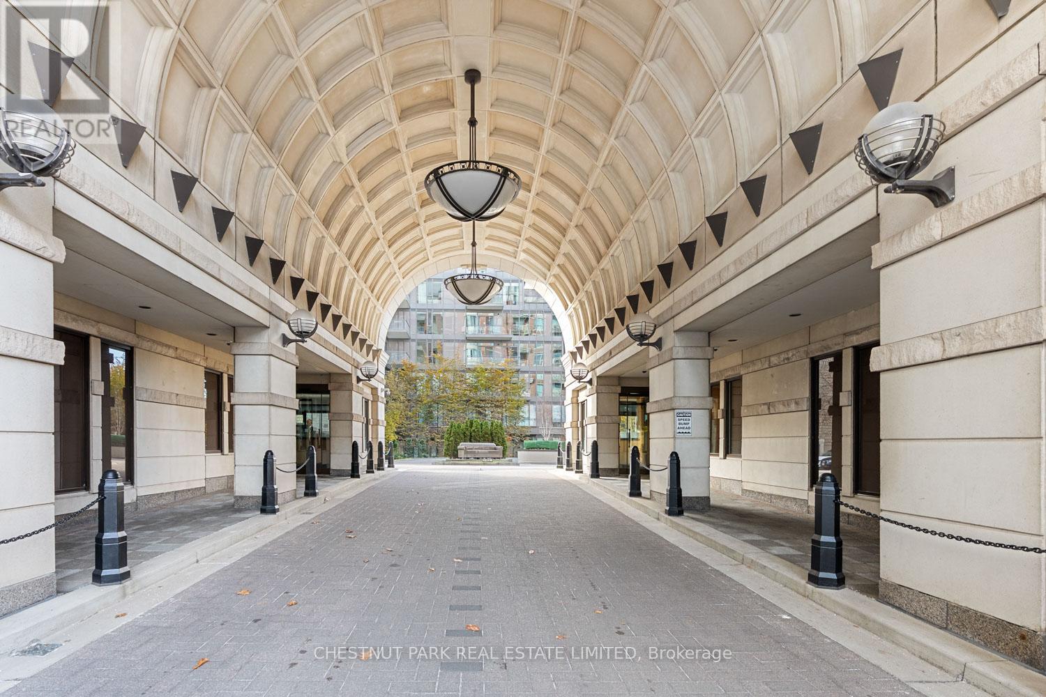 304 - 38 AVENUE ROAD - Photo 2 of 25, Toronto (Annex), Ontario