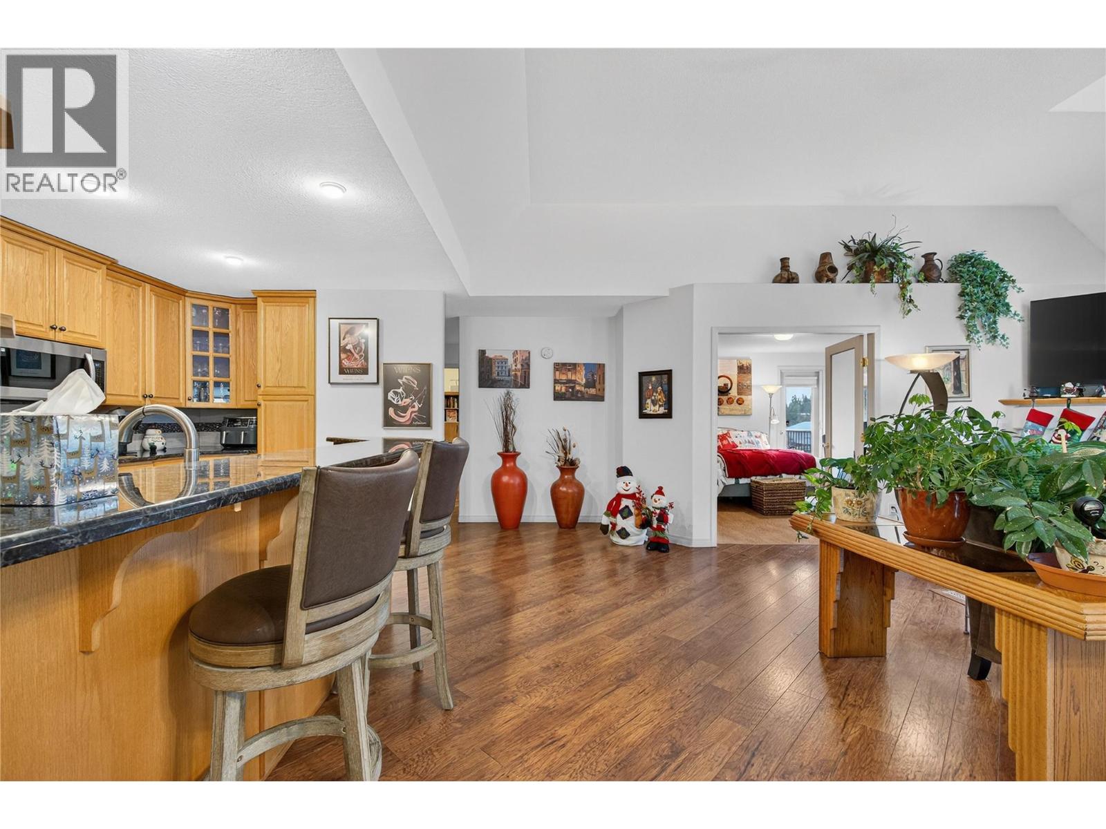 305 1002 Riverside Avenue, Sicamous