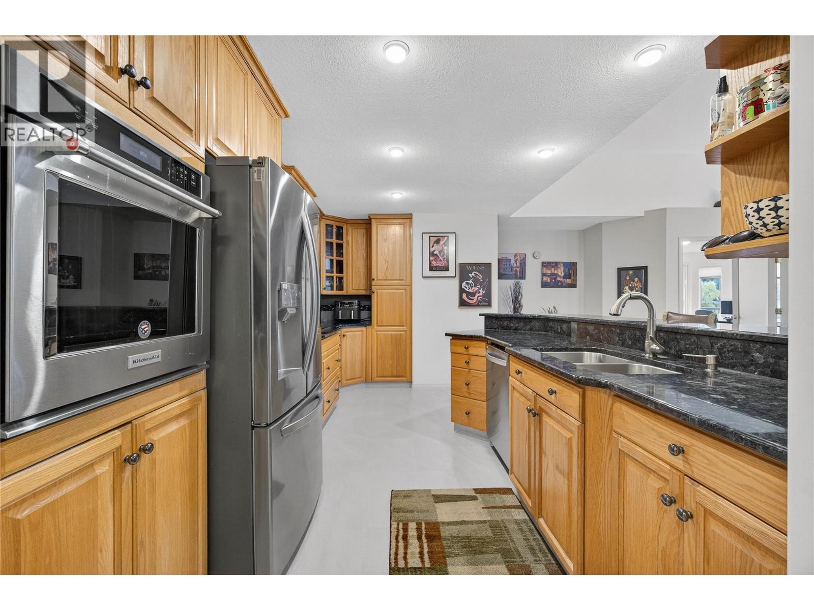 305 1002 Riverside Avenue, Sicamous