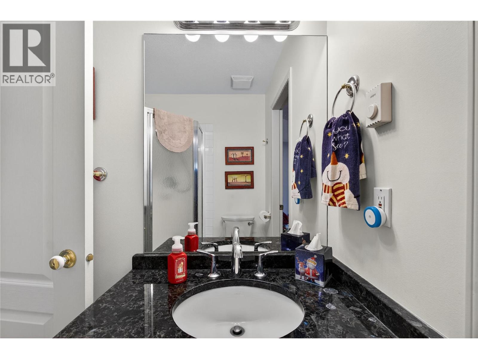 305 1002 Riverside Avenue, Sicamous