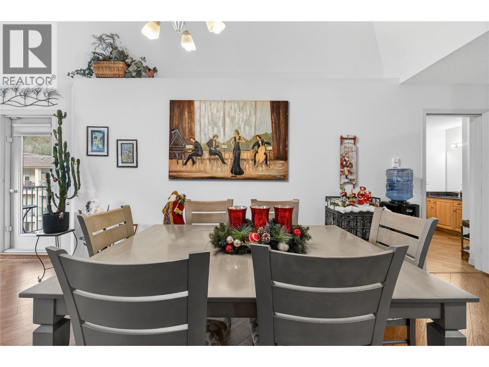 305 1002 Riverside Avenue, Sicamous