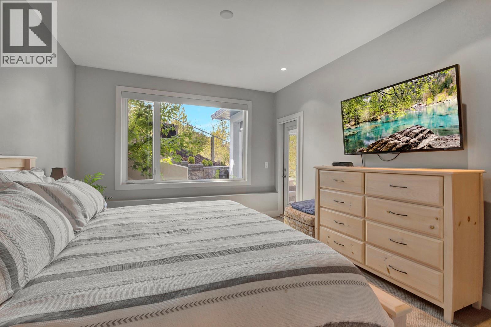  2112 Cornerstone Drive, West Kelowna