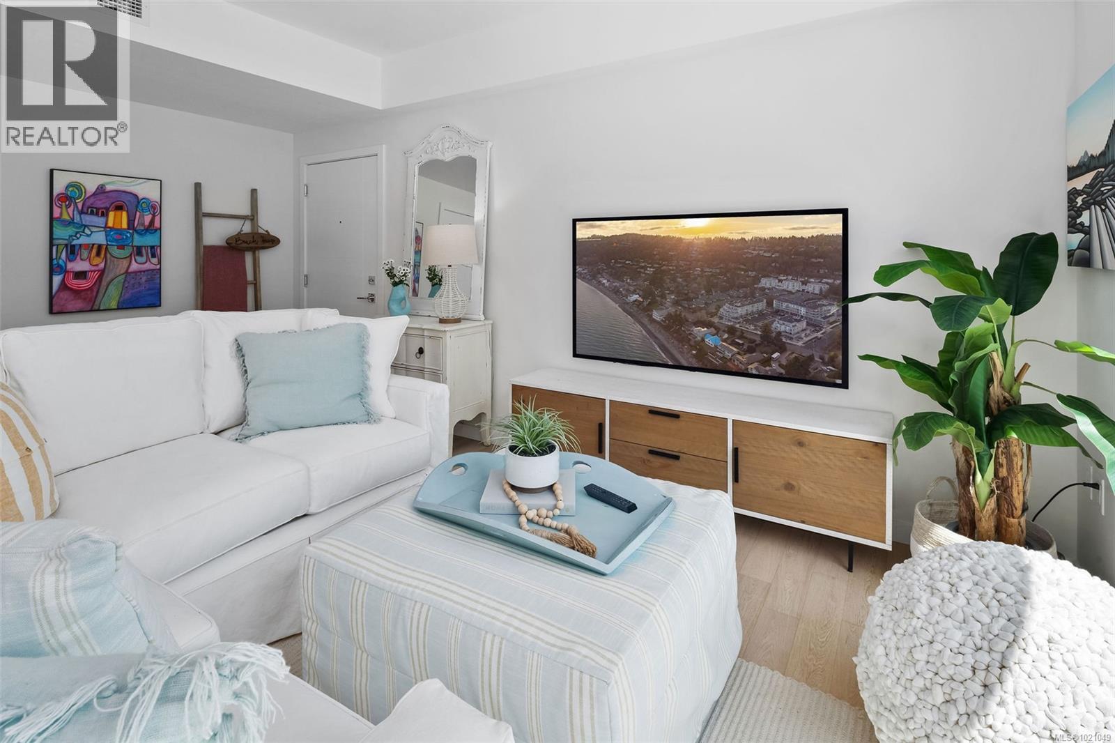 405 5118 Cordova Bay Road, Saanich