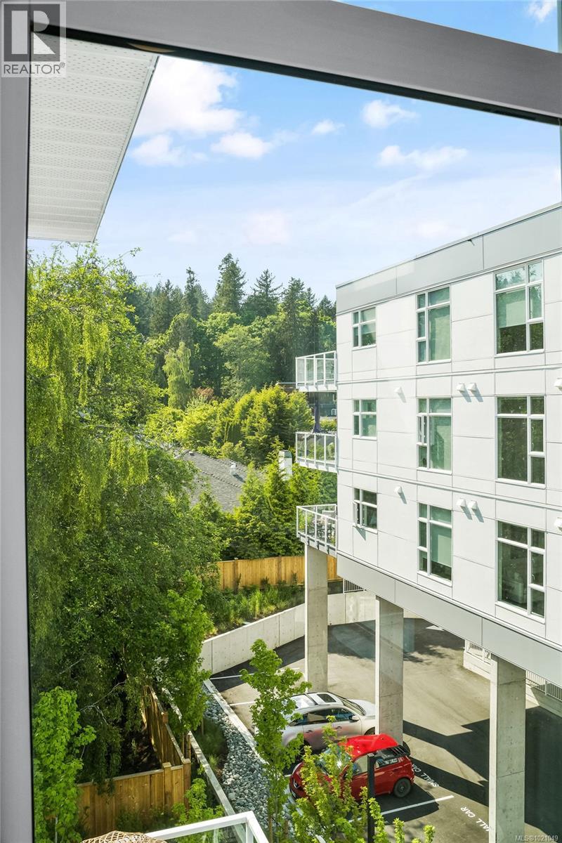 405 5118 Cordova Bay Road, Saanich