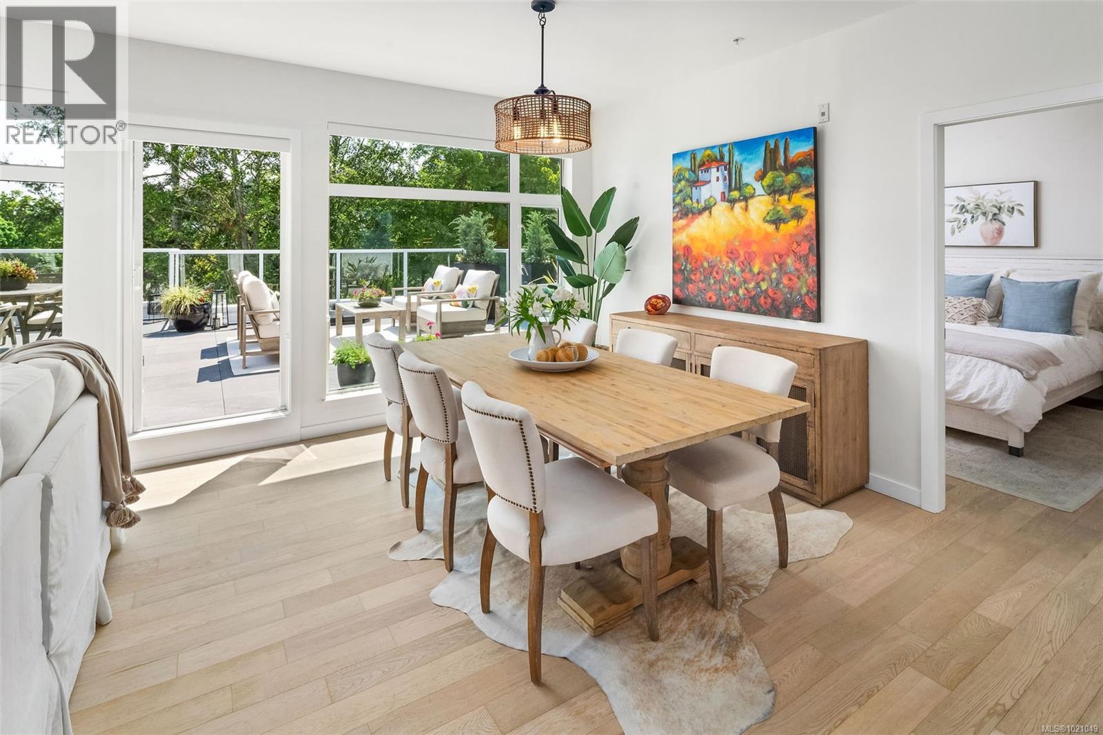 405 5118 Cordova Bay Road, Saanich