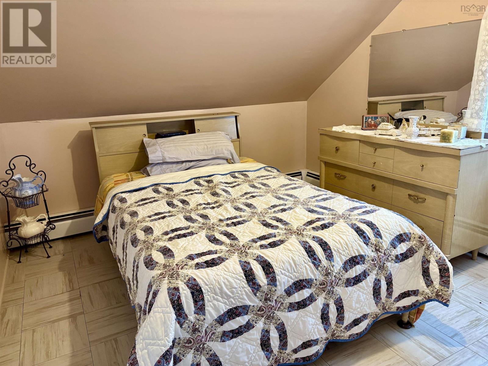 Property 25 of 40 of 1266 Back Road