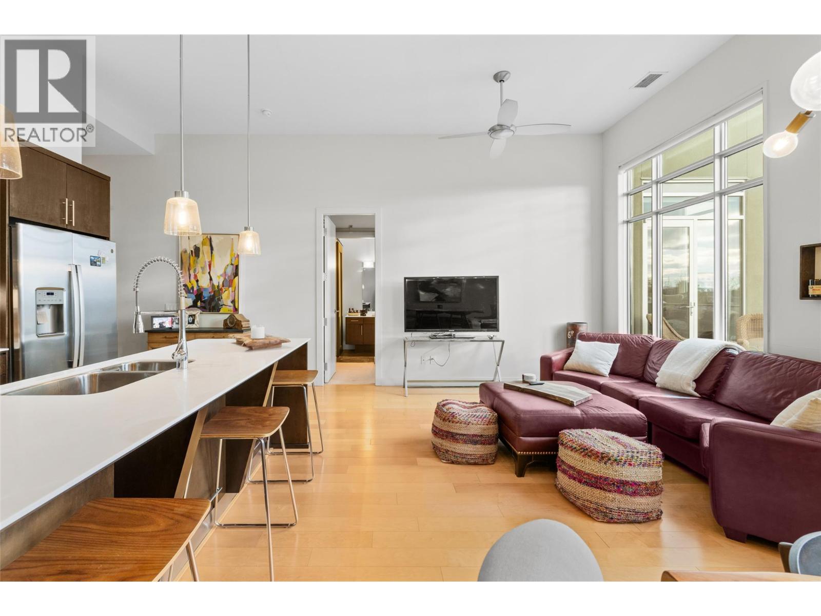 #406 1495 Graham Street - 15