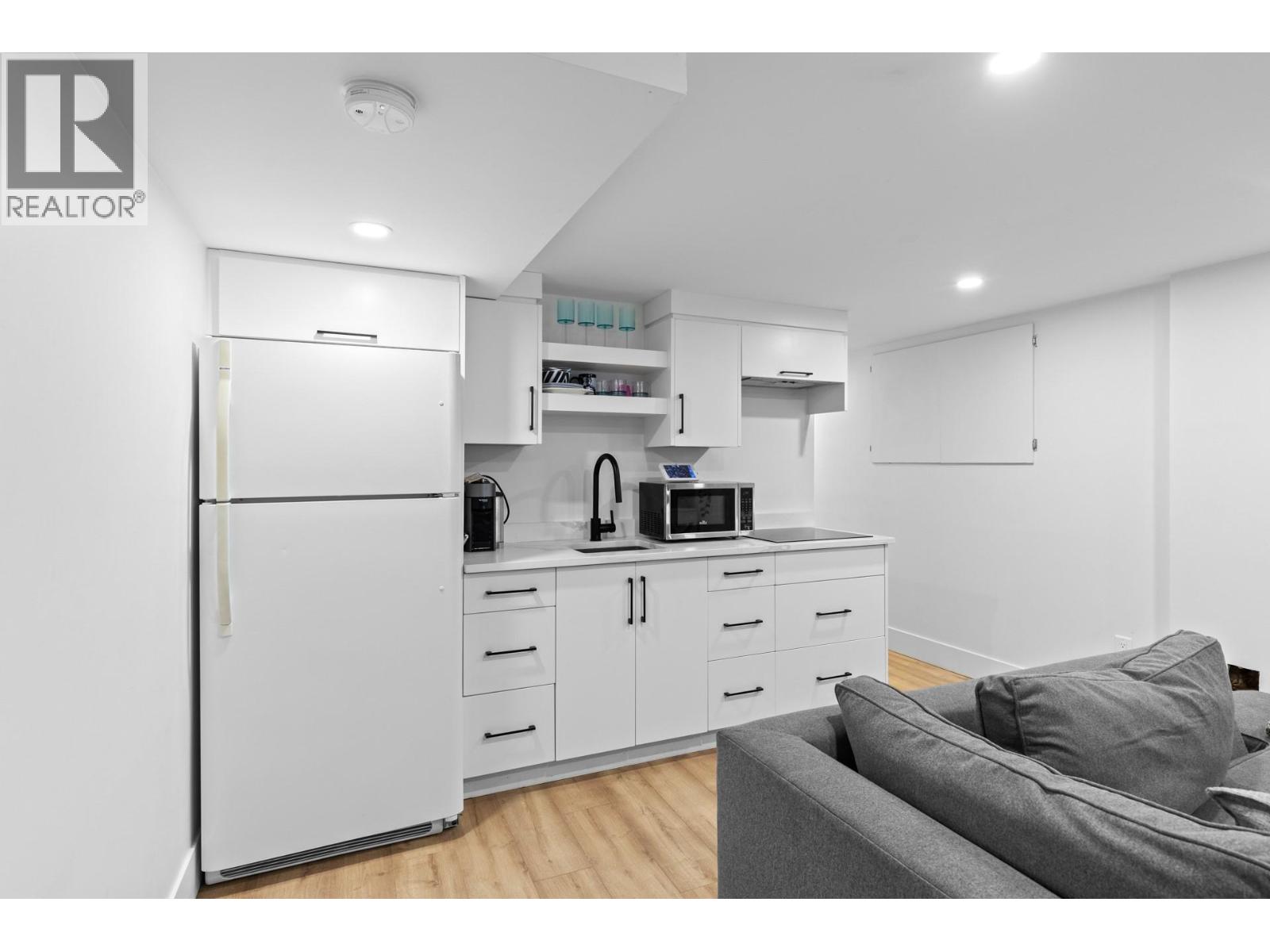  1511 Lambert Avenue, Kelowna