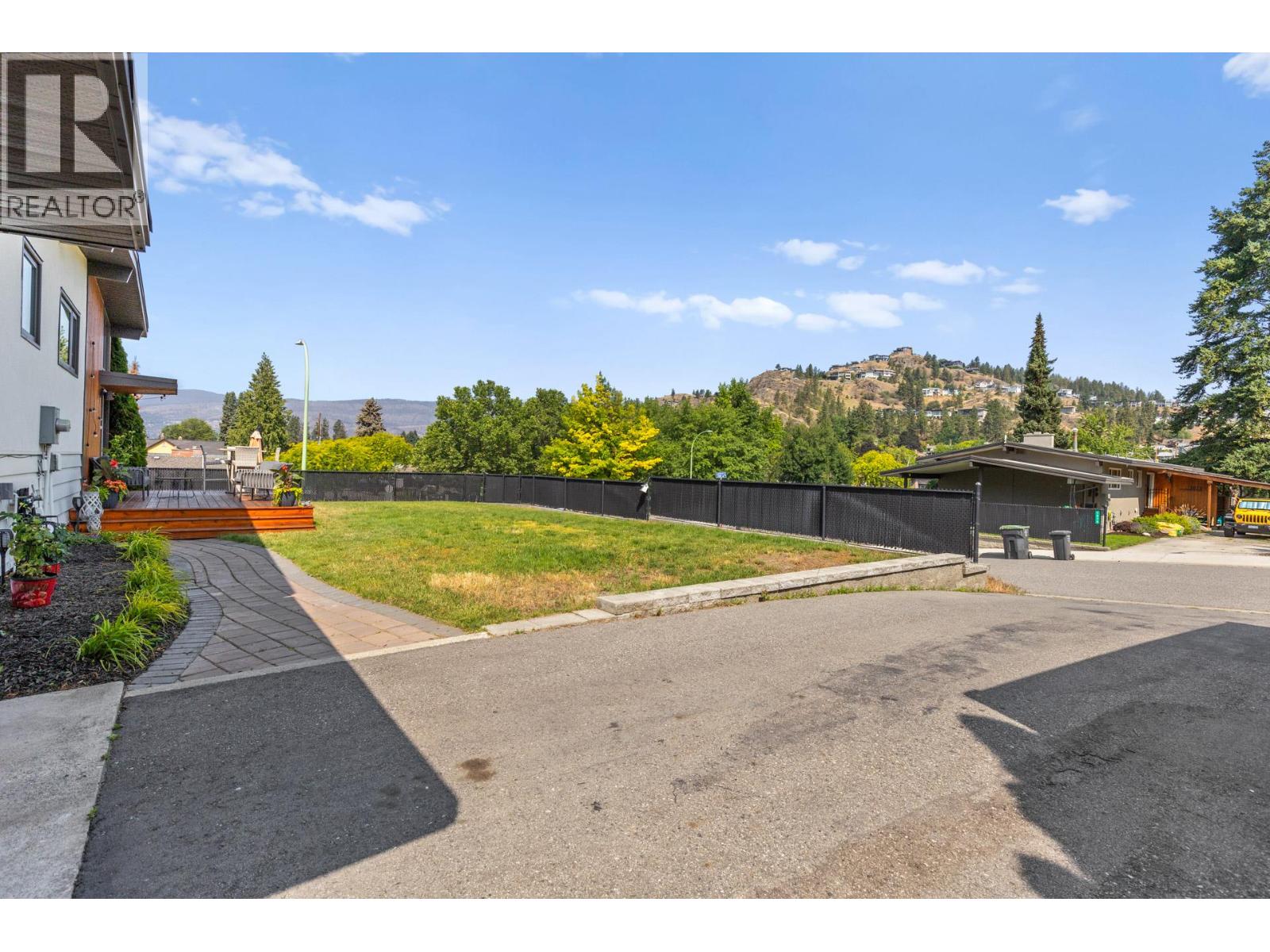  1511 Lambert Avenue, Kelowna