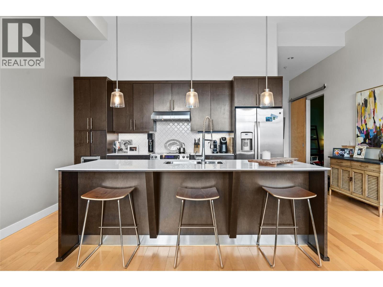 #406 1495 Graham Street - 18