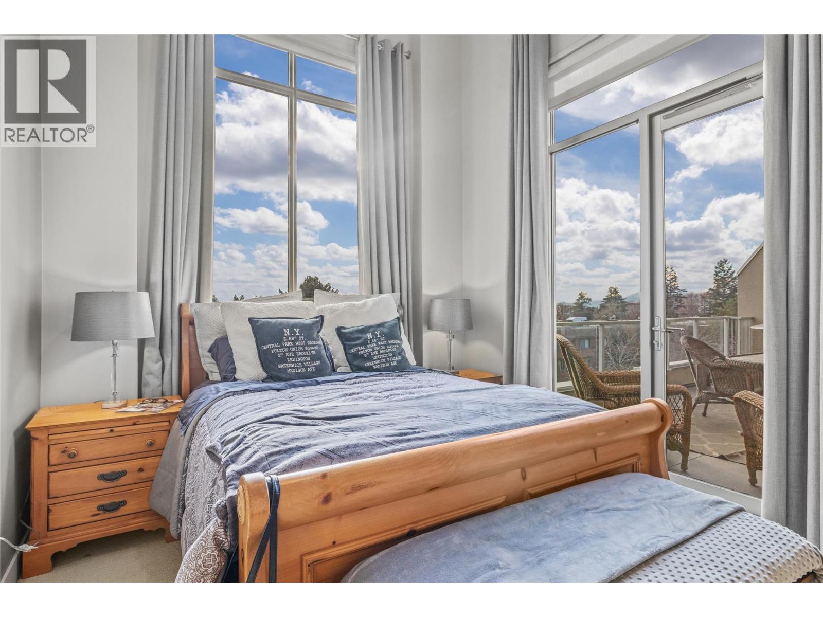 #406 1495 Graham Street - 26