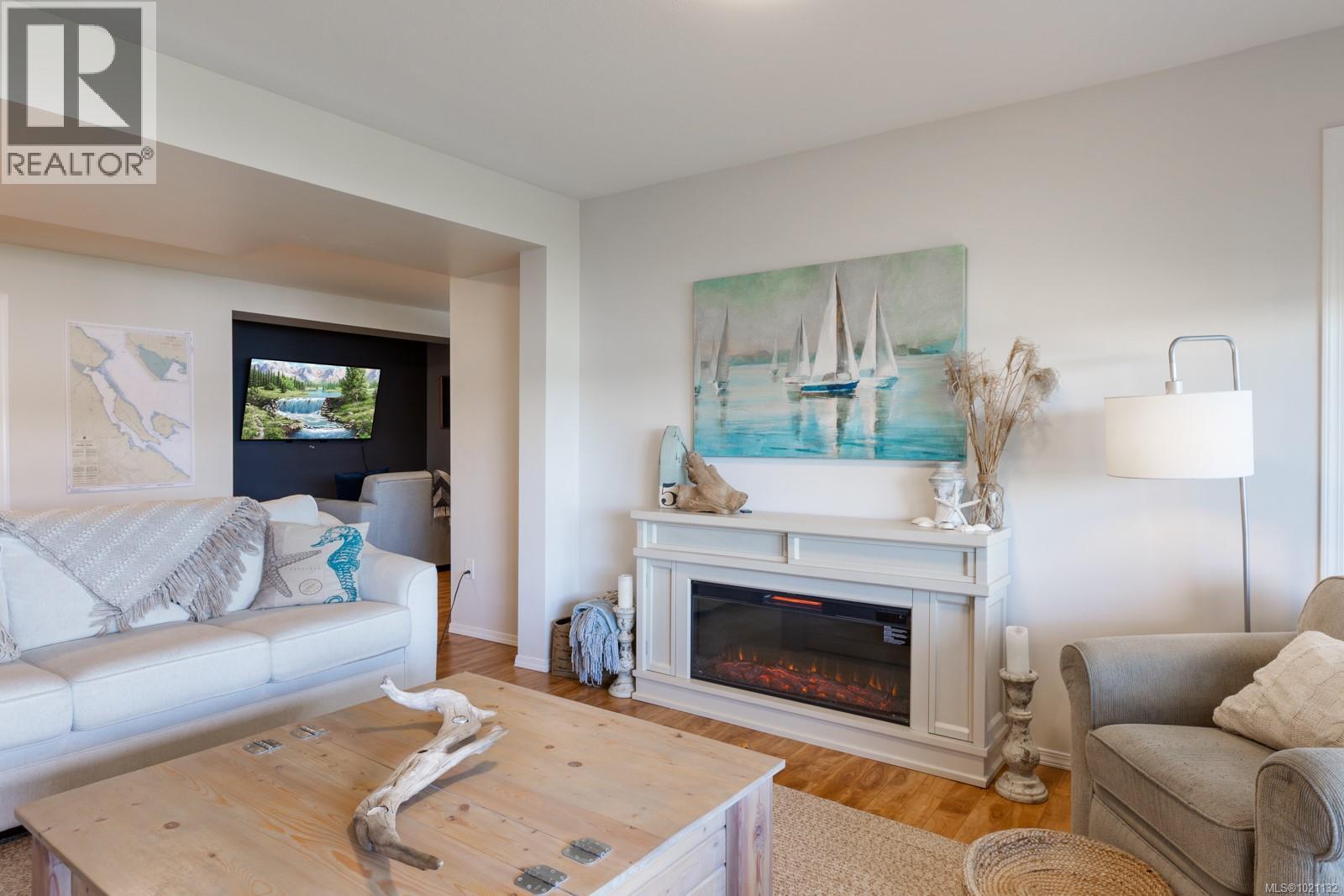 6800 Buckley Bay Frontage Rd, Fanny Bay