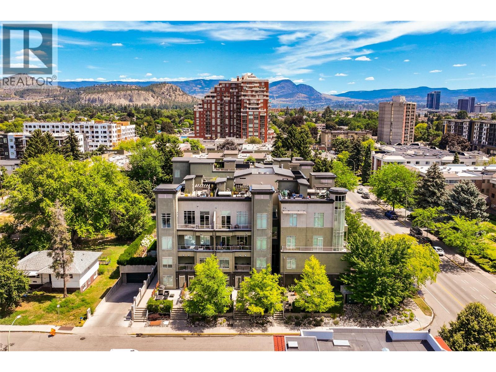 #406 1495 Graham Street - 44