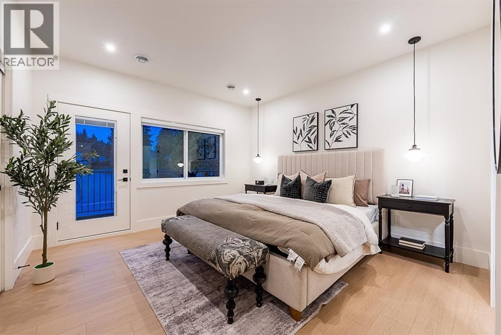 101 646 GIRARD AVENUE, Coquitlam