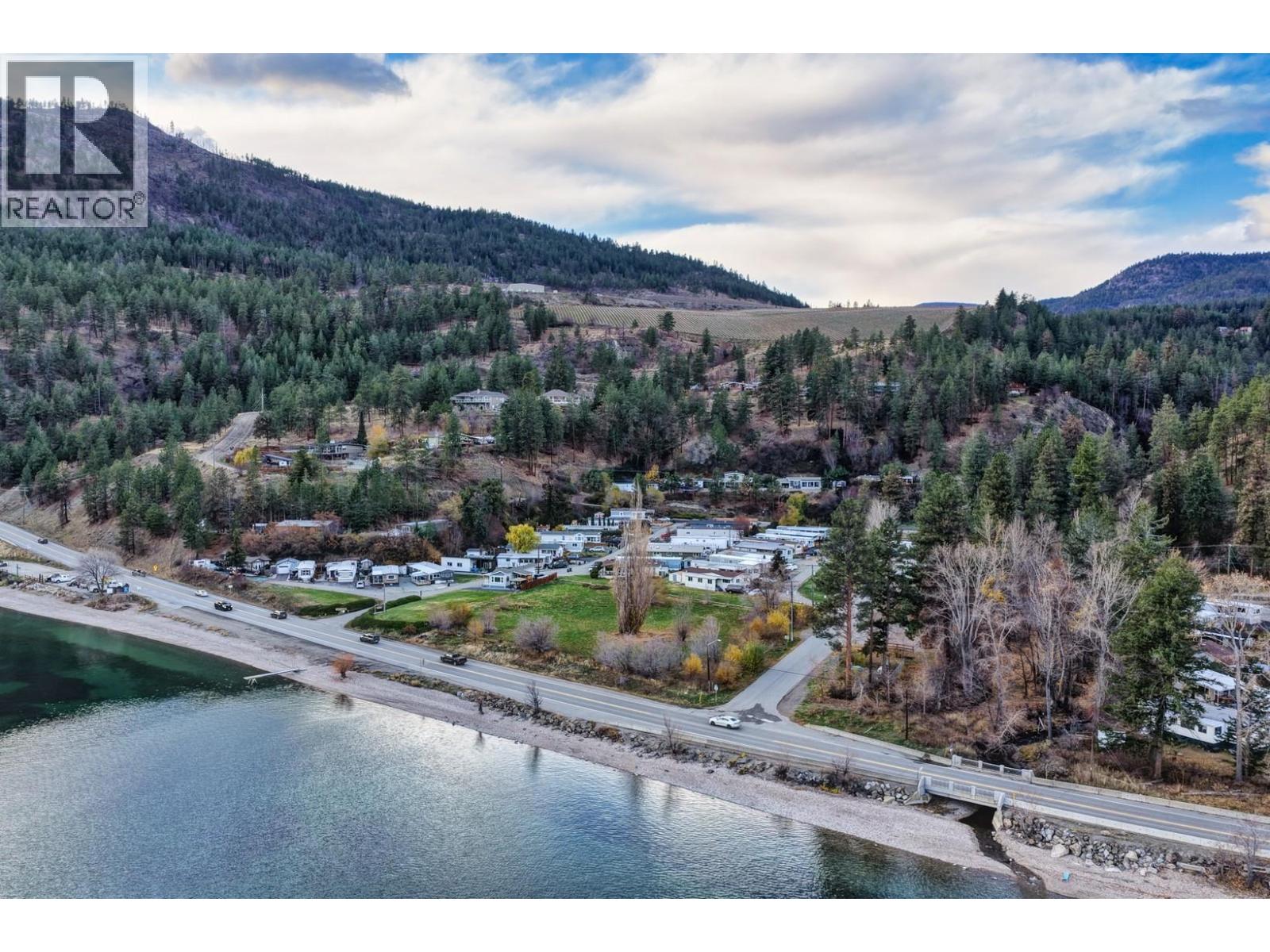  6705 97 Highway South, Peachland