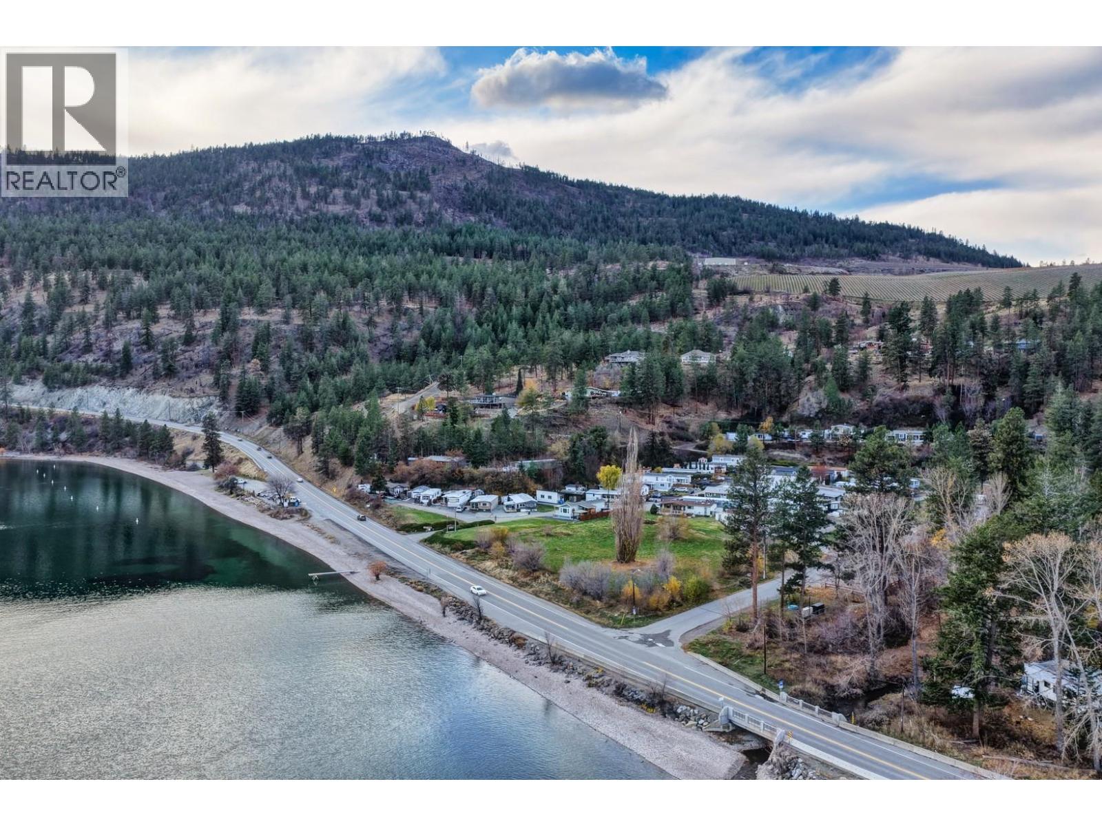  6705 97 Highway South, Peachland