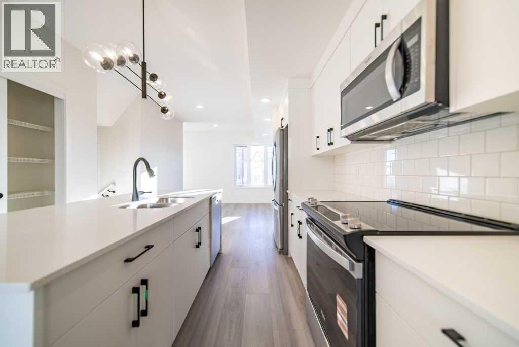 Single Family House for Sale in  Arbour Lake Road NW Arbour Lake Calgary 