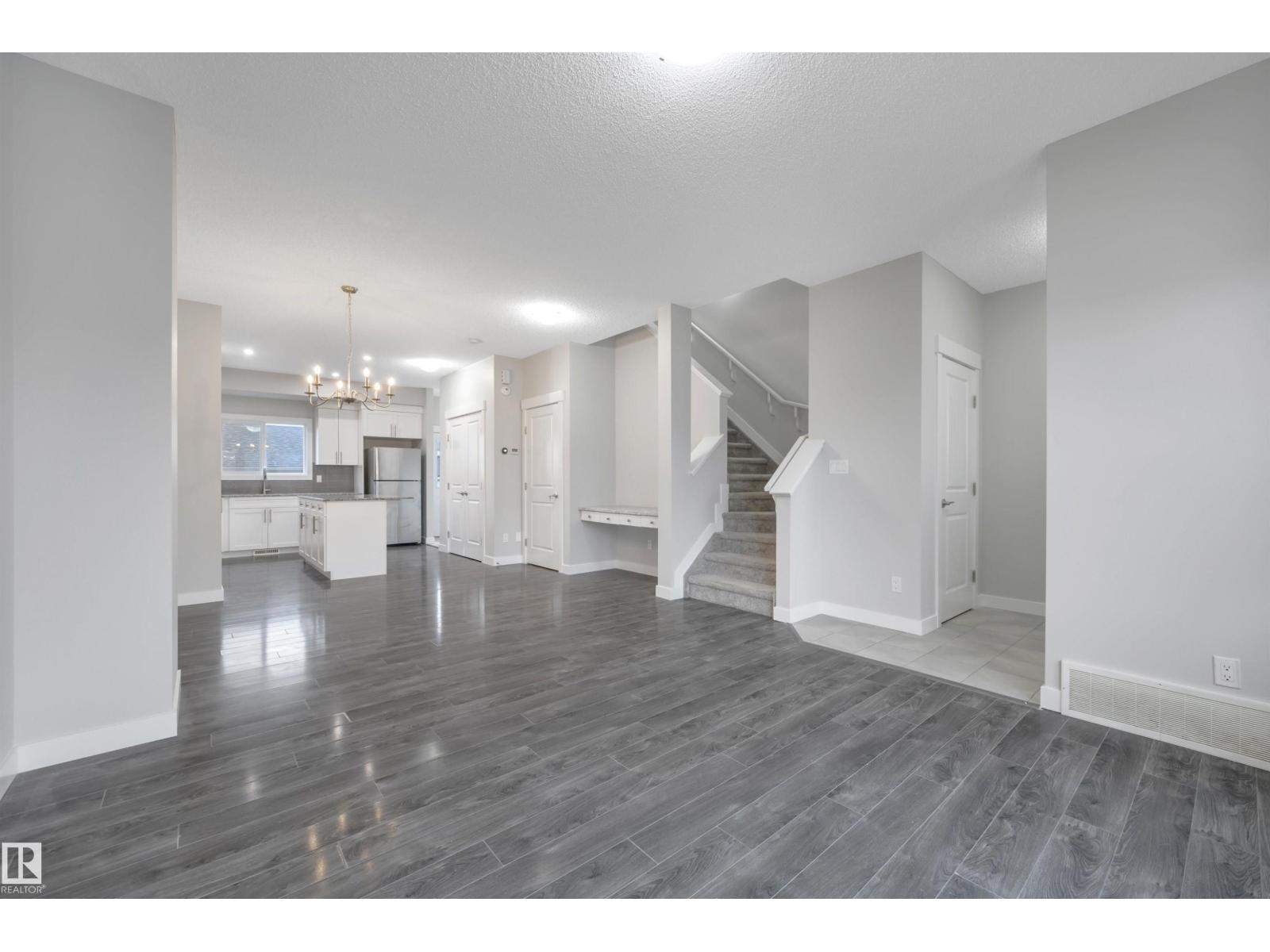 169 ROBINSON DR, Leduc