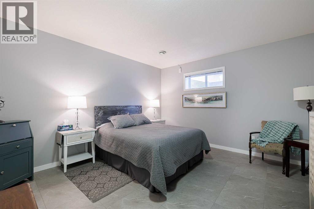 Single Family House for Sale in  Shannon Estates Terrace SW Shawnessy Calgary 