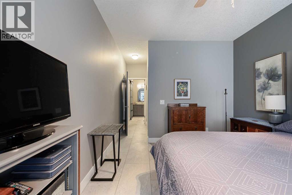 Single Family House for Sale in  Shannon Estates Terrace SW Shawnessy Calgary 