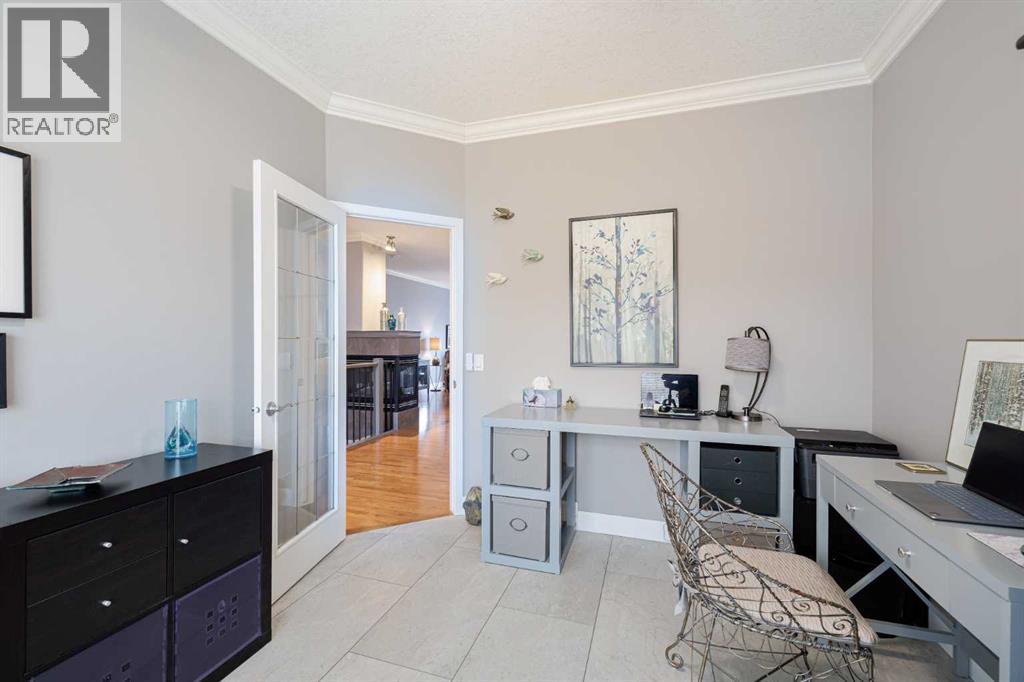 Single Family House for Sale in  Shannon Estates Terrace SW Shawnessy Calgary 