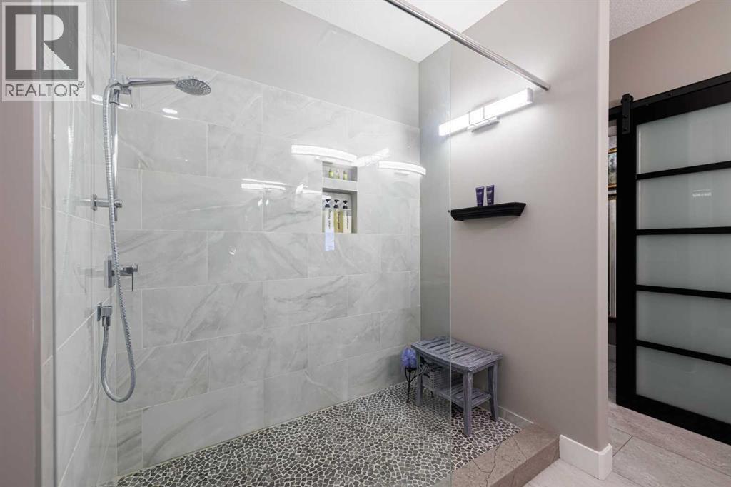 Single Family House for Sale in  Shannon Estates Terrace SW Shawnessy Calgary 