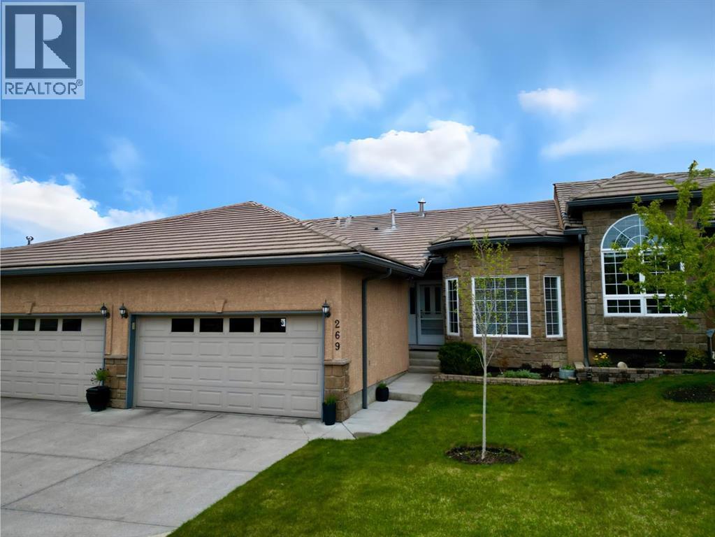 Single Family House for Sale in  Shannon Estates Terrace SW Shawnessy Calgary 