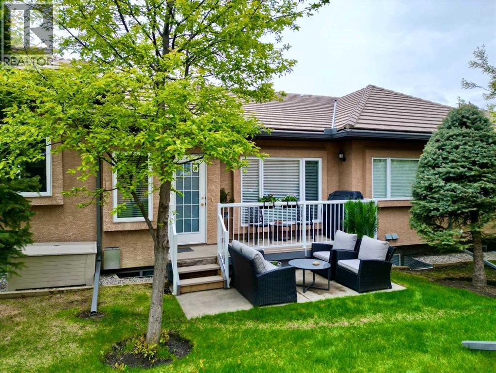 Single Family House for Sale in  Shannon Estates Terrace SW Shawnessy Calgary 