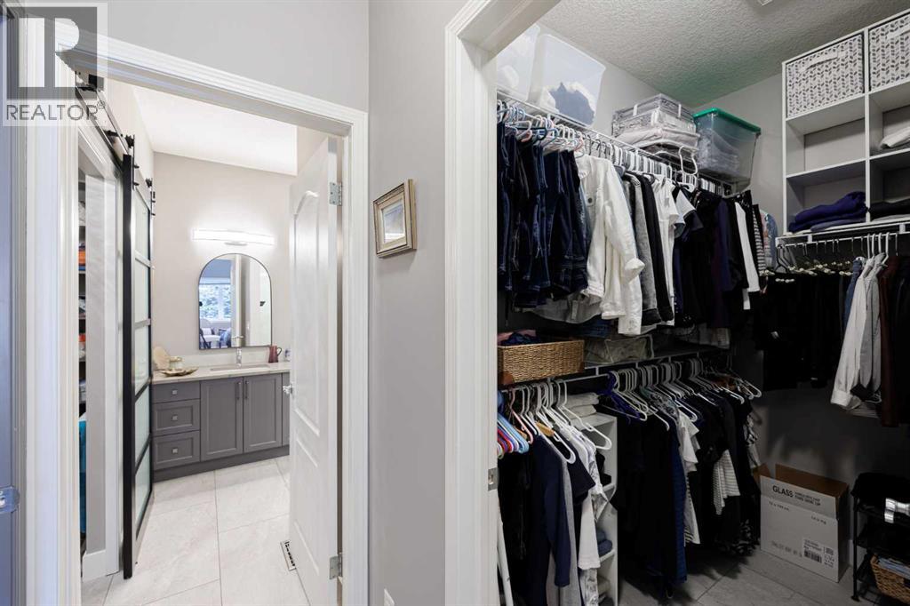 Single Family House for Sale in  Shannon Estates Terrace SW Shawnessy Calgary 