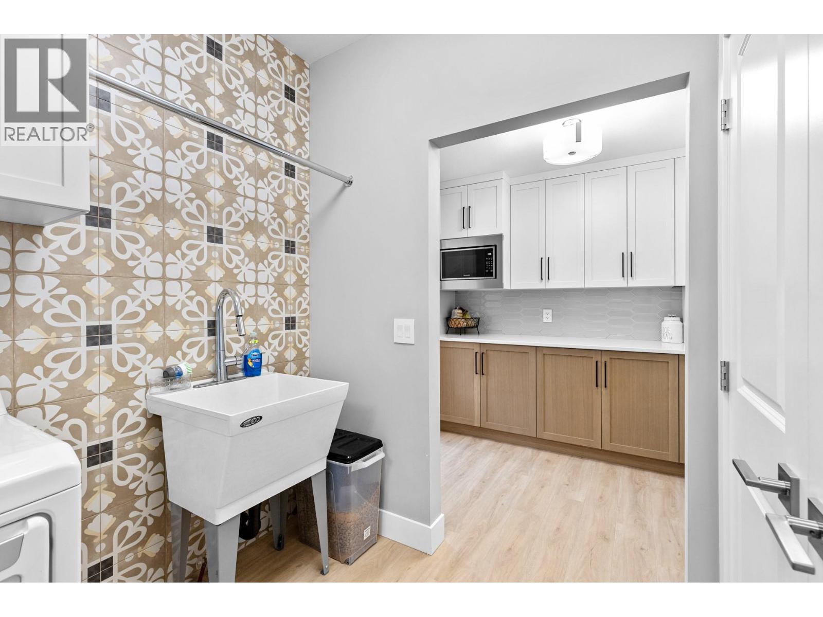  174 Echo Ridge Drive, Kelowna