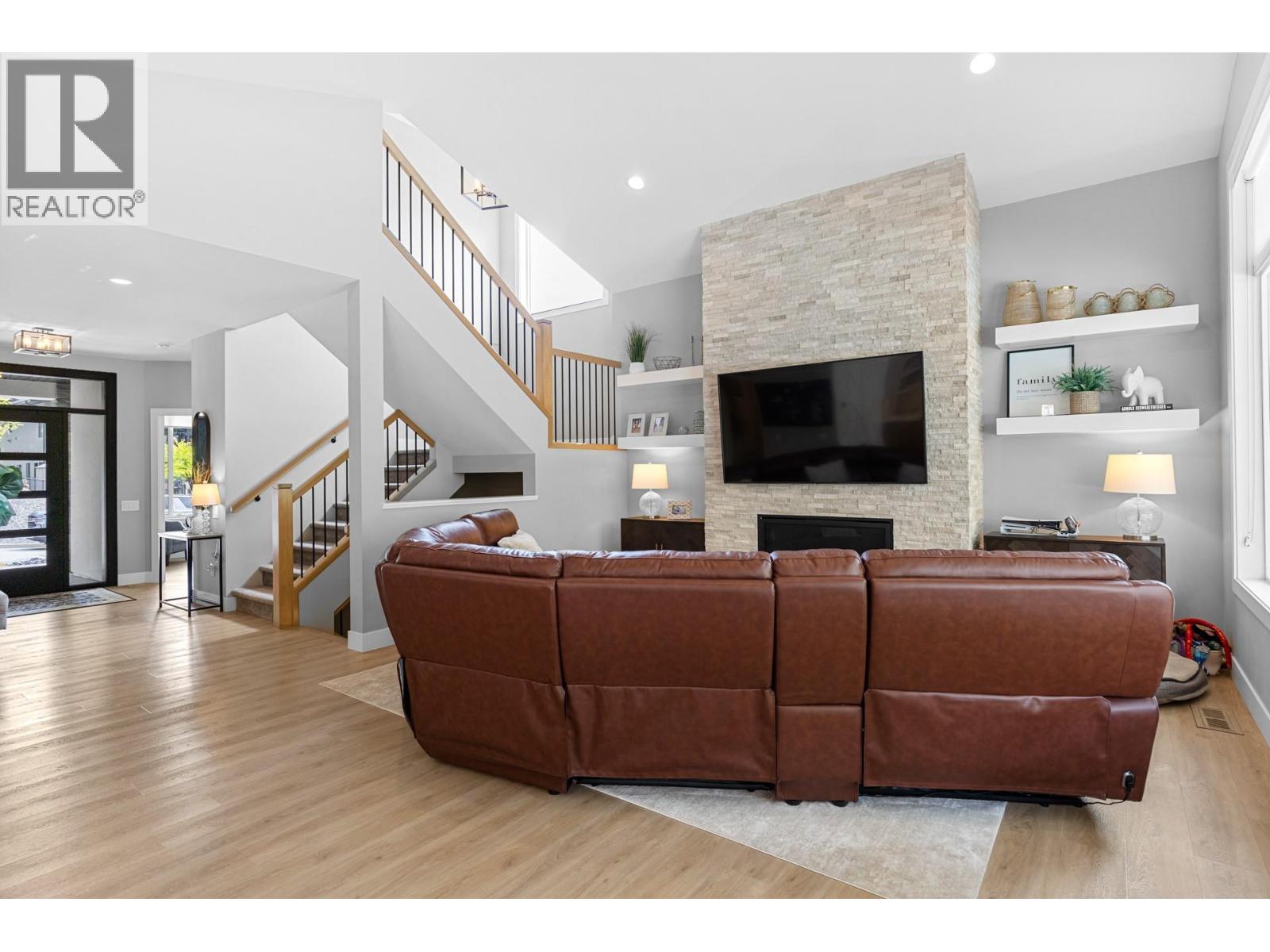  174 Echo Ridge Drive, Kelowna