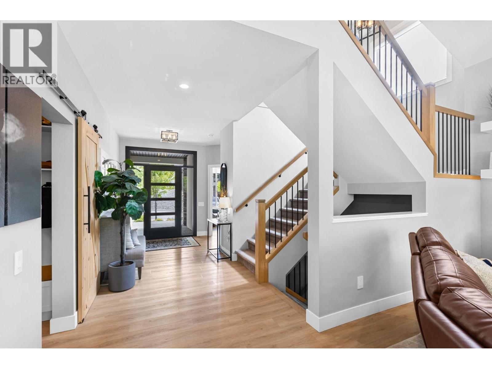  174 Echo Ridge Drive, Kelowna